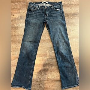 Hollister Boot Jeans. Size 15 or 32